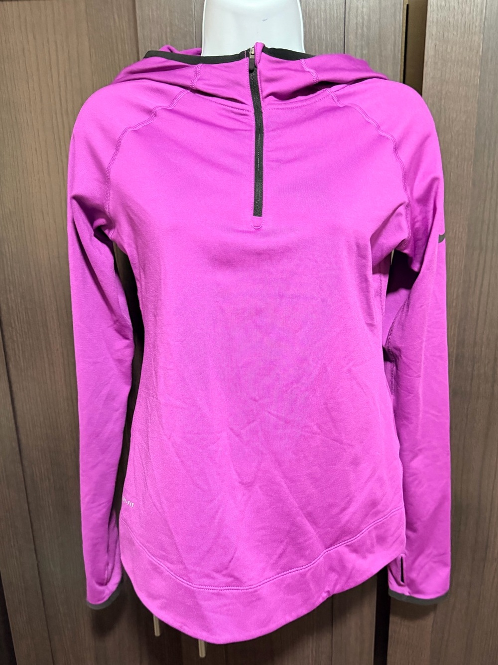 Nike Dri-Fit Therma Girl’s Youth XL Pullover Jacket 1/4 Zip Thumb Holes Purple